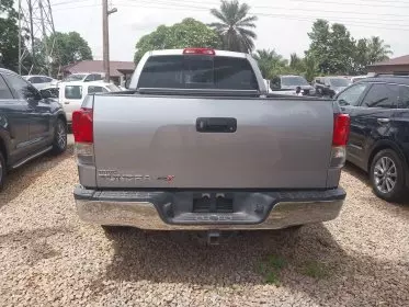 Toyota Tundra