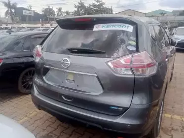 Nissan X- trail