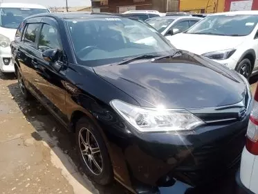 Toyota Fielder hybrid 