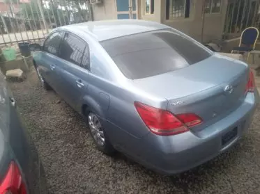 Toyota Avalon