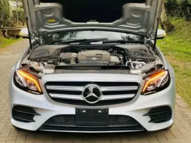 Mercedes-Benz E250