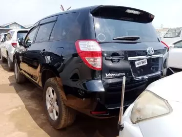 Toyota Vanguard