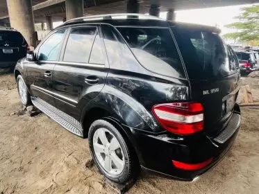 Mercedes-Benz ML 350