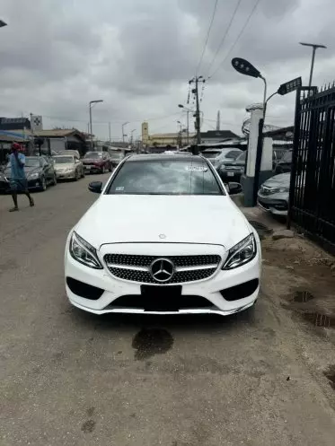 Mercedes-Benz C 450 AMG