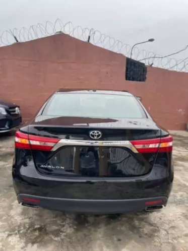 Toyota Avalon