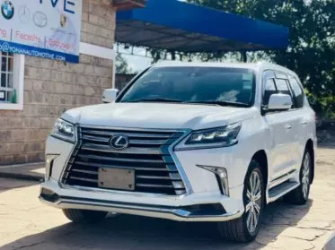 Lexus LX 570