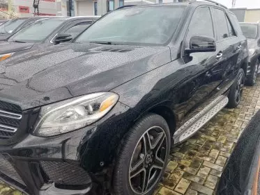 Mercedes-Benz GLE 350