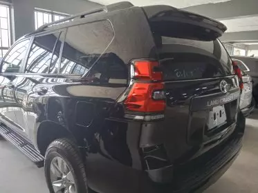 Toyota Landcruiser Prado