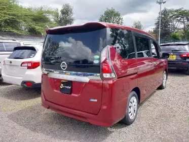 Nissan Serena Hybrid