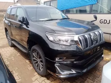 Toyota Landcruiser Prado