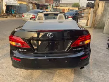 Lexus IS 250