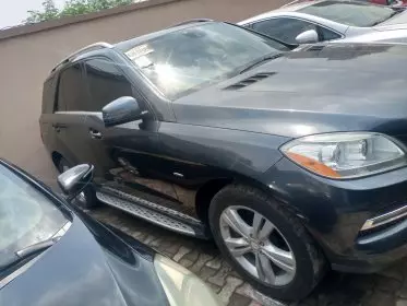 Mercedes-Benz ML 350