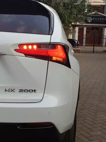 Lexus NX 200T