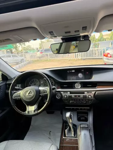 Lexus ES 350