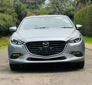 Mazda Axela 