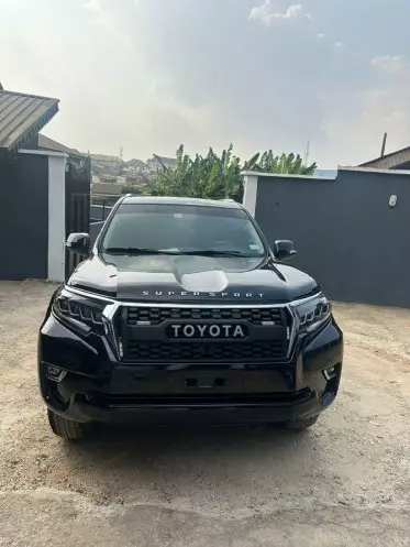 Toyota Landcruiser Prado