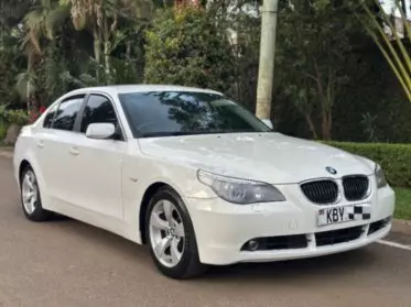 BMW 525I