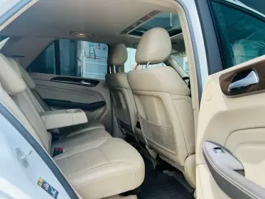 Mercedes-Benz ML 350