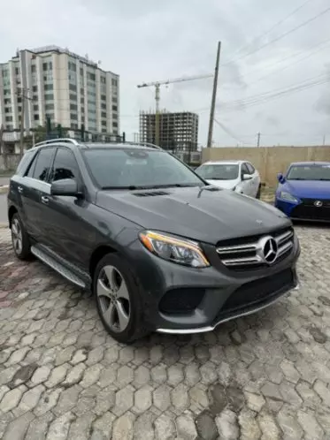 Mercedes-Benz GLE 350