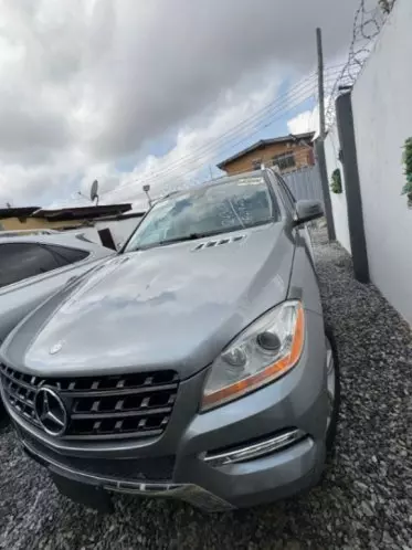 Mercedes-Benz ML 350