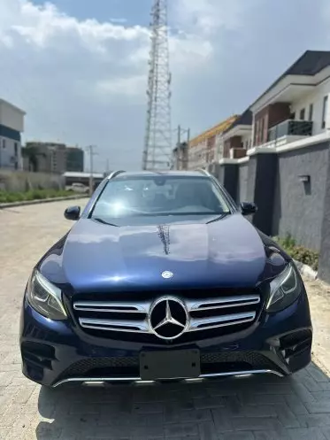 Mercedes-Benz GLC 300