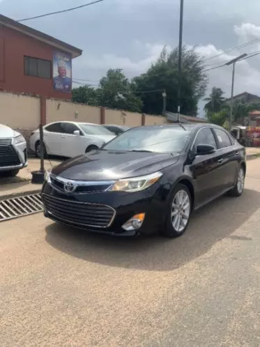 Toyota Avalon