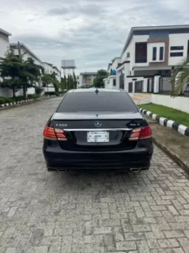 Mercedes-Benz E 350