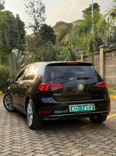 VOLKSWAGEN polo sedadan trend  ba ess