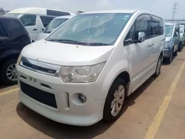 Mitsubishi Delica