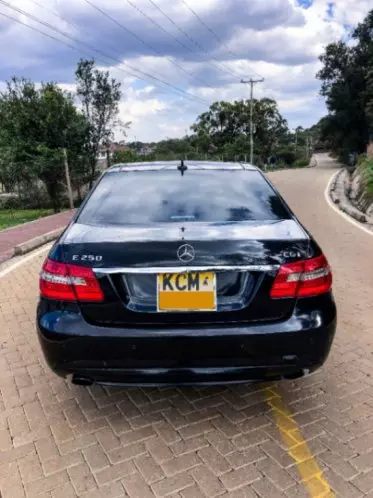 Mercedes-Benz E250
