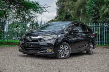 Honda Fit shuttle hybrid