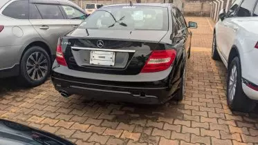 Mercedes-Benz C 200