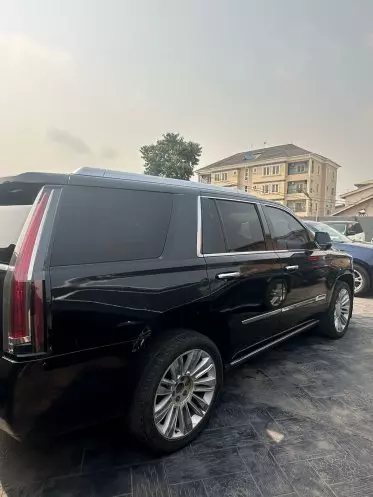 Cadillac Escalade