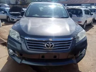 Toyota Vanguard