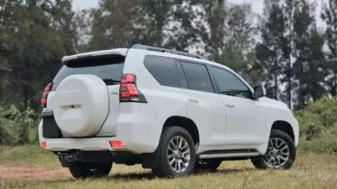 Toyota Land Cruiser Prado VX.L