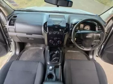 Isuzu D-Max
