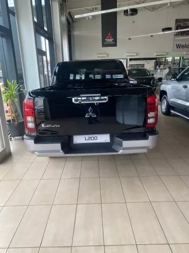 Mitsubishi L200 D/C Sportero A/T