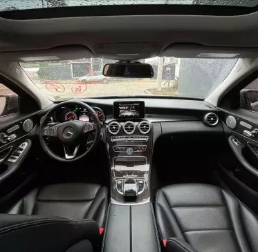 Mercedes-Benz C 300