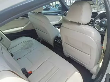 BMW 520i