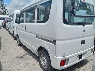 SUZUKI Every