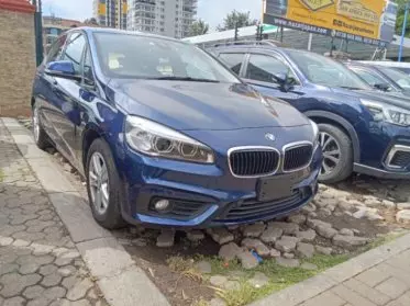 BMW 218