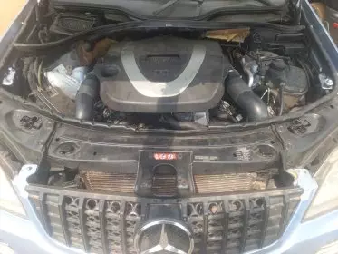 Mercedes-Benz ML 350