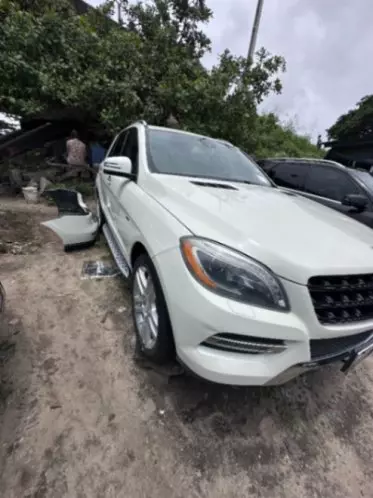 Mercedes-Benz ML 350