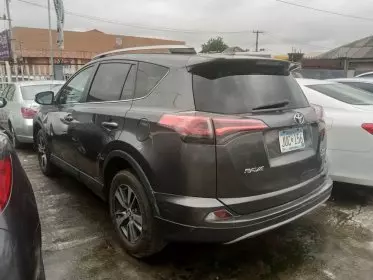 Toyota RAV 4