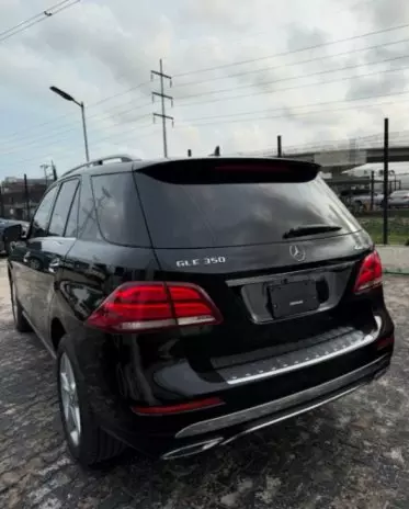 Mercedes-Benz GLE 350