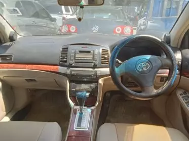 Toyota Premio 
