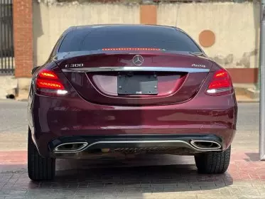 Mercedes-Benz C 300