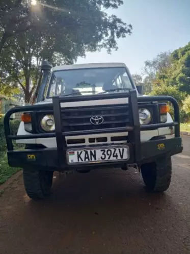 Toyota Land Cruiser
