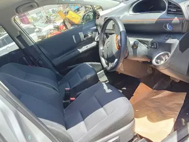 Toyota Sienta Hybrid