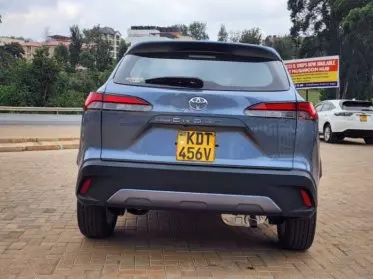 Toyota Corolla Cross (High Grade)